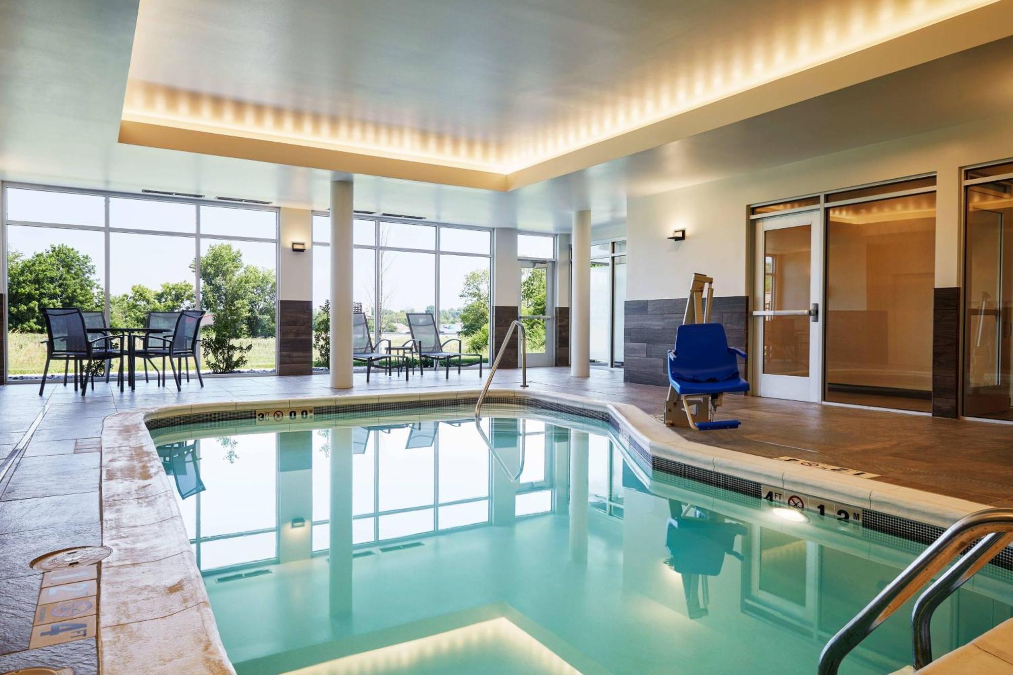 Fairfield Inn & Suites By Marriott Kansas City Belton Ngoại thất bức ảnh